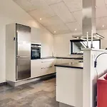 Three-bedroom In Henne Σπίτι διακοπών *