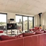 Σπίτι διακοπών Three-bedroom In Henne Henne Strand