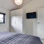 Σπίτι διακοπών Three-bedroom In Henne *