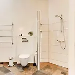 Three-bedroom In Henne