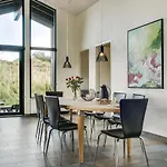 Three-bedroom In Henne