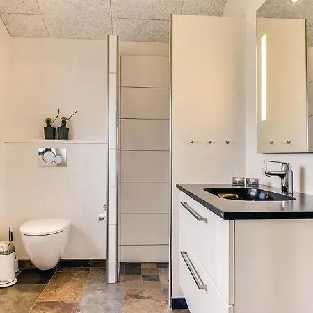Smukt Hjem I Henne Med Sauna