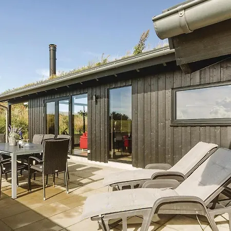 Casa de Férias Three-bedroom In Henne *