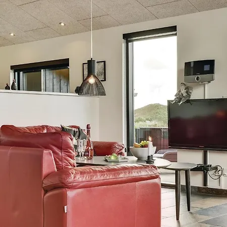 Casa de Férias Three-bedroom In Henne *