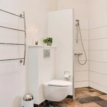Three-bedroom In Henne Σπίτι διακοπών *