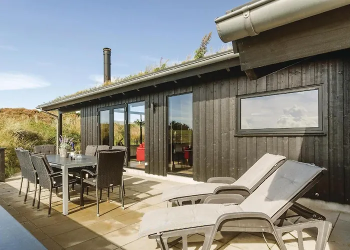 Casa de Férias Three-bedroom In Henne *