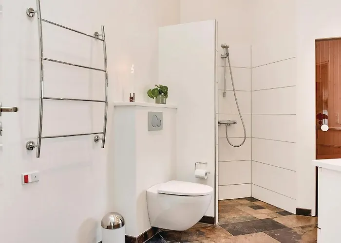 Three-bedroom In Henne Casa de Férias *